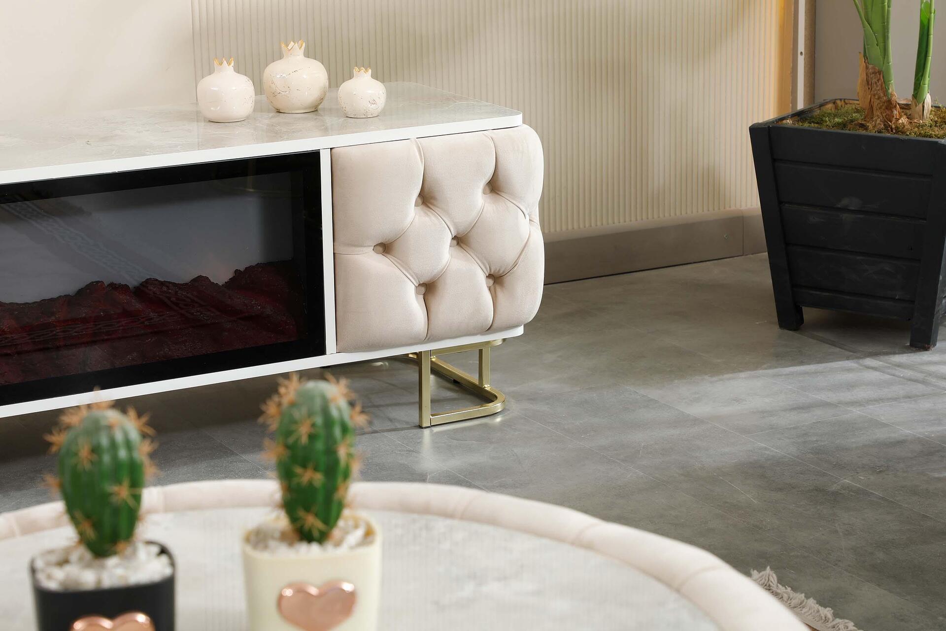 Комплект: Съвършена хармония между комфорт, стил и класа.