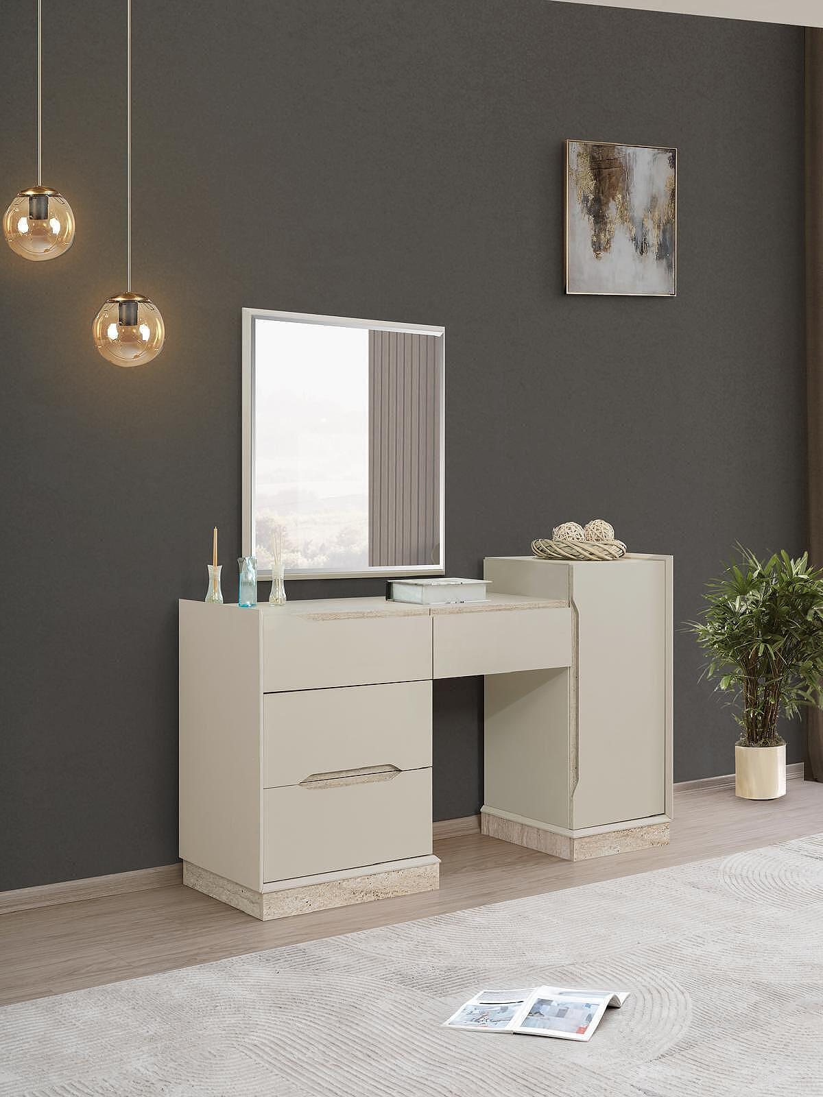 СПАЛЕН КОМПЛЕКТ KEYT